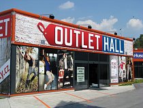 Outlet-CB-4.jpg